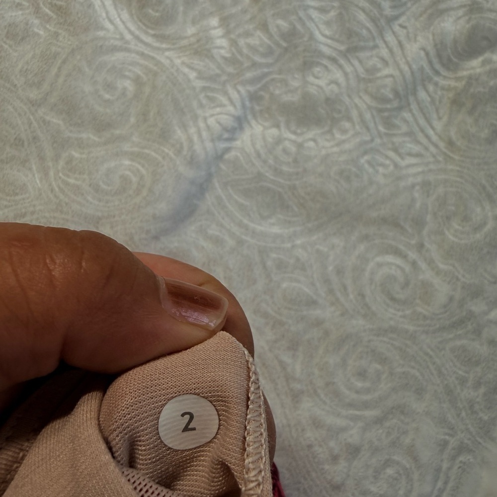 Lululemon Power Y Tank with Built-In Bra – Size 2 - Picture 6 of 6